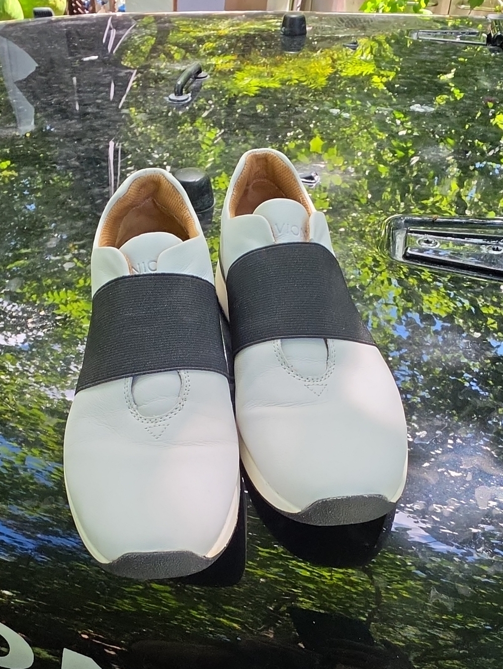 Vionic Codie Ortho White Slip-On Athletic Shoes with Black Elastic Strap